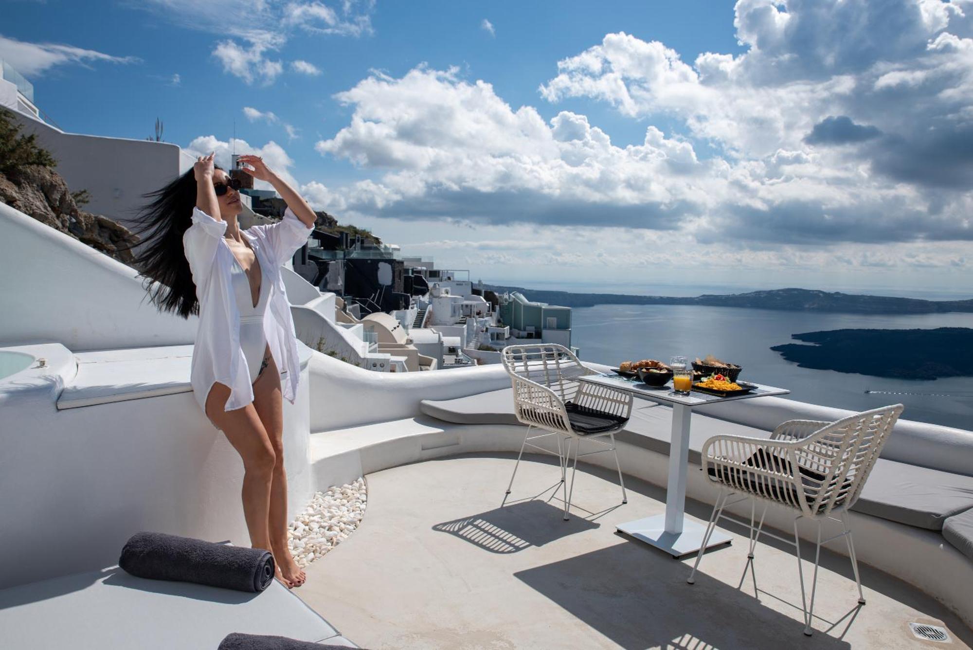 Heavens Edge Hotel Imerovígli Kültér fotó