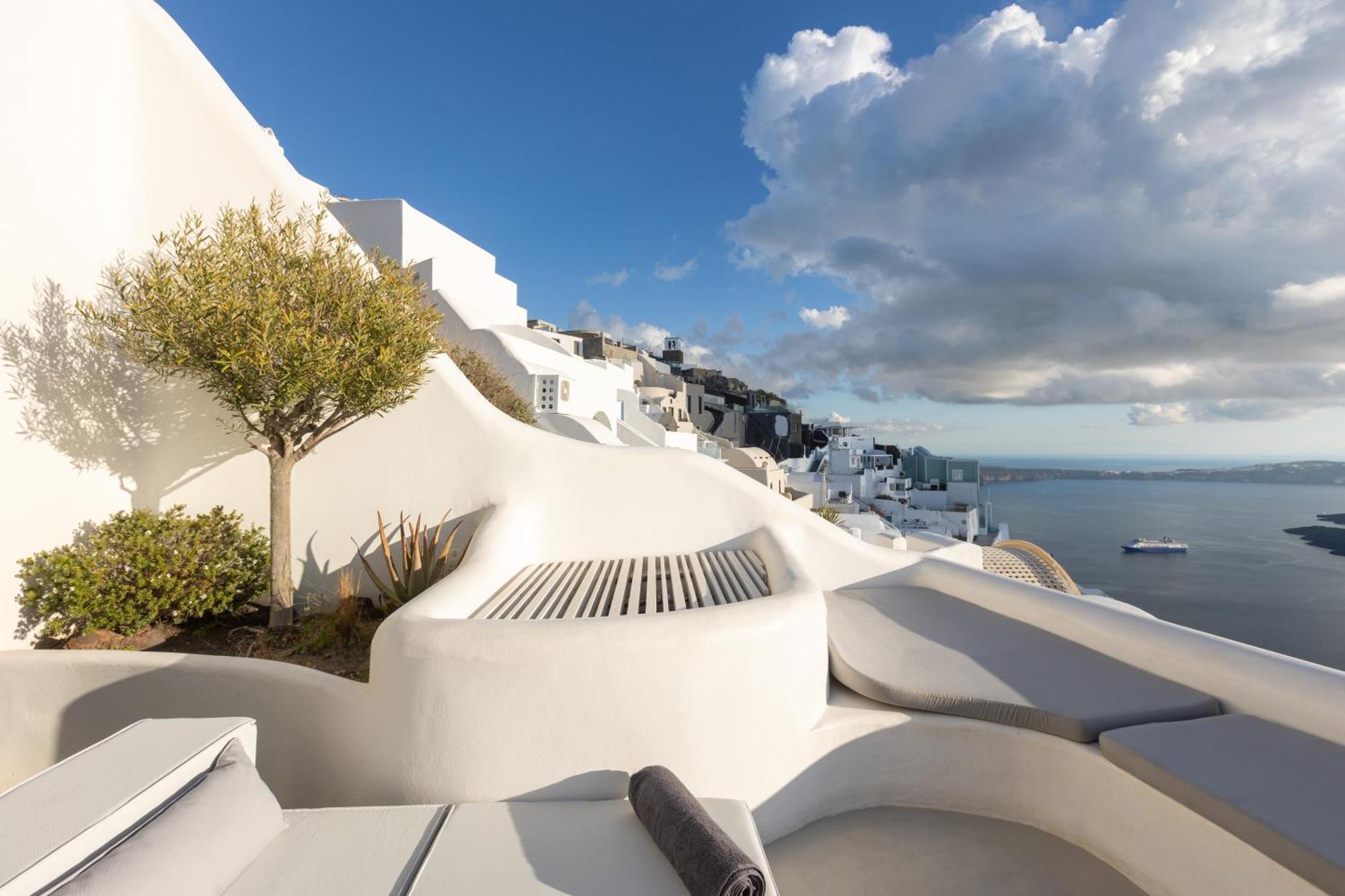 Heavens Edge Hotel Imerovígli Kültér fotó