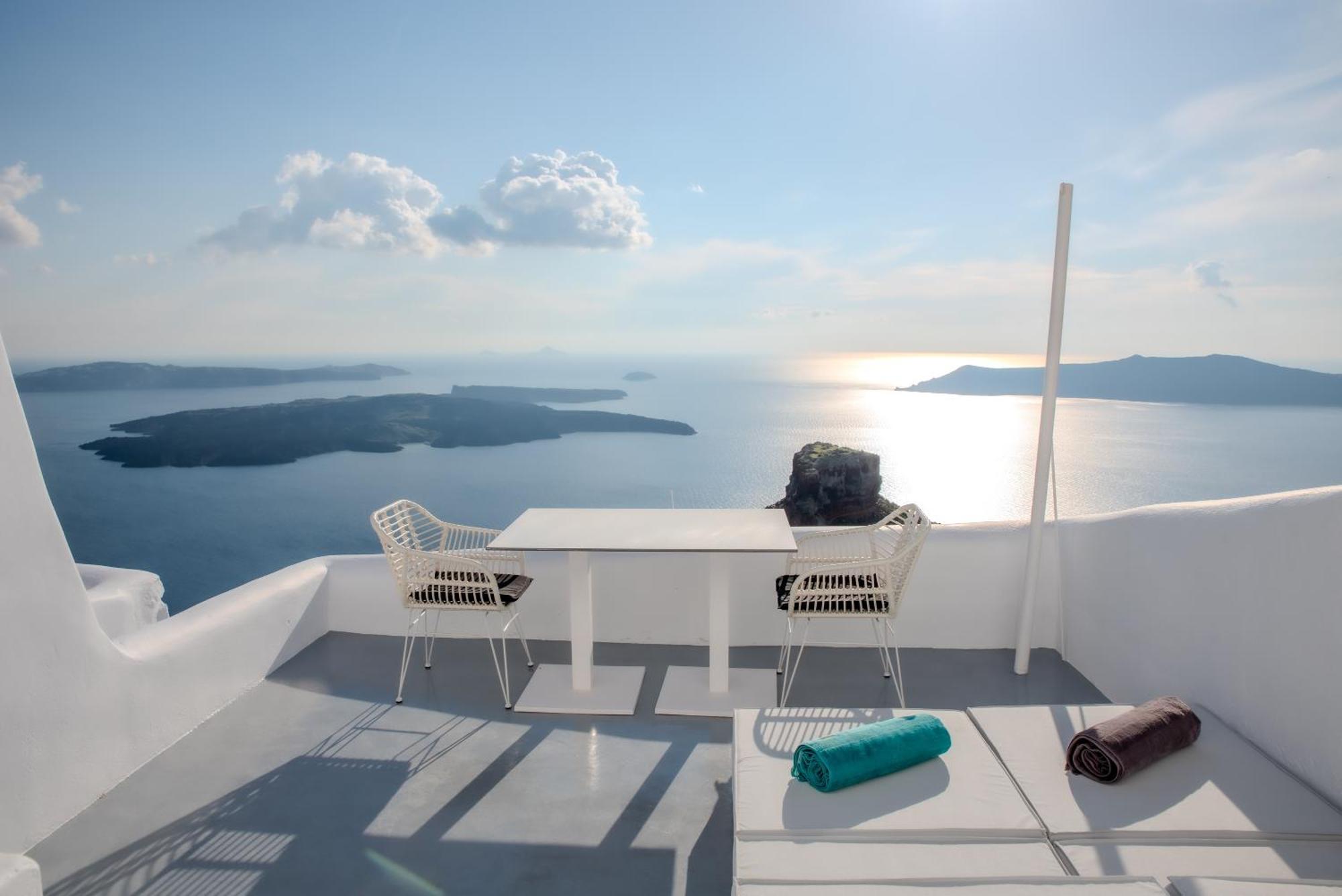 Heavens Edge Hotel Imerovígli Kültér fotó